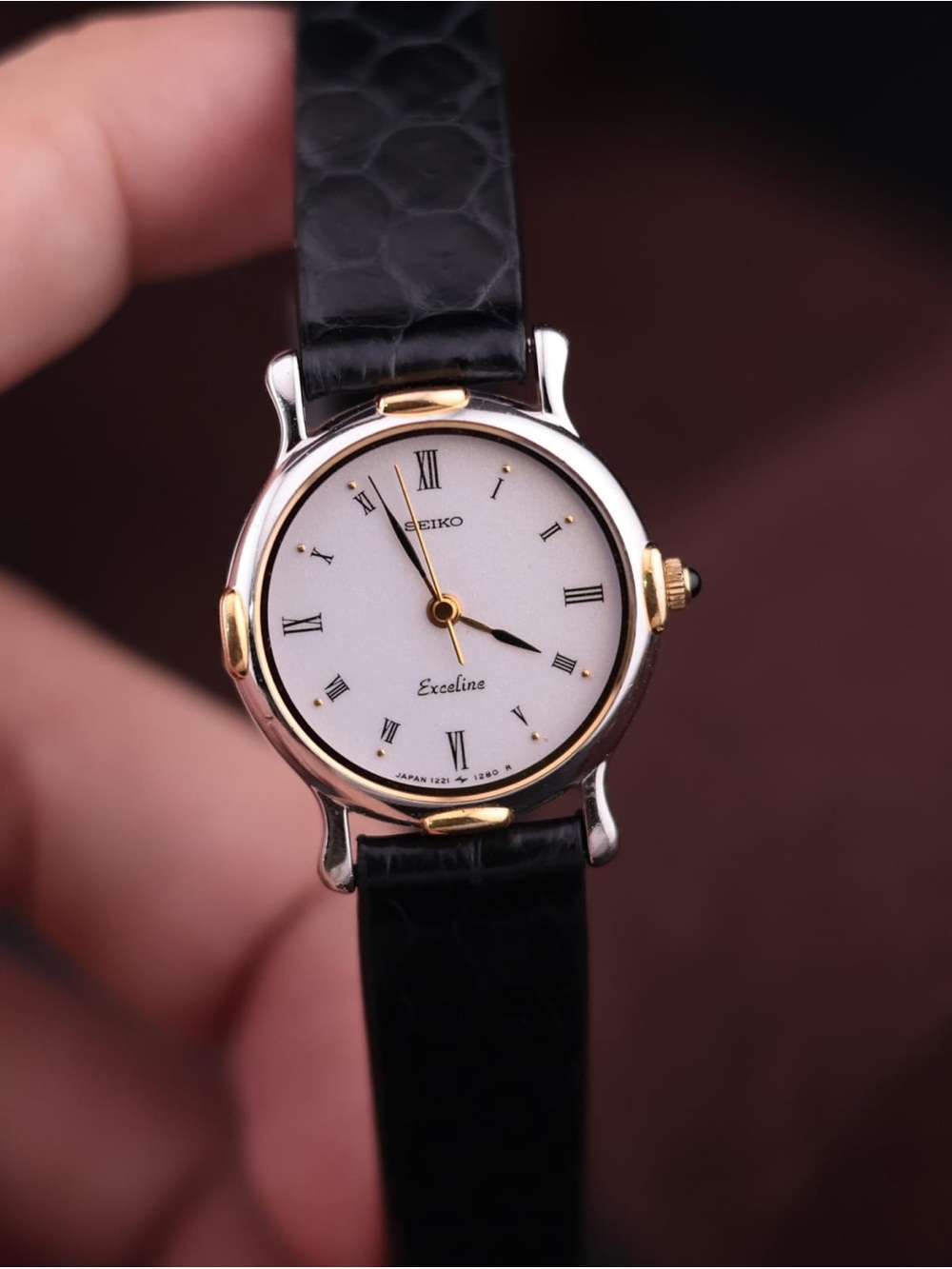 Vintage 1987 Seiko Exceline 1221-0170 Women’s Watch